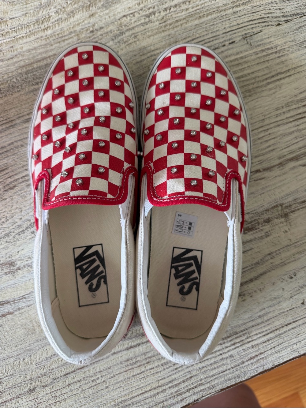Vans women’s Red & White Checker Slip-On Shoes - Picture 3 of 6